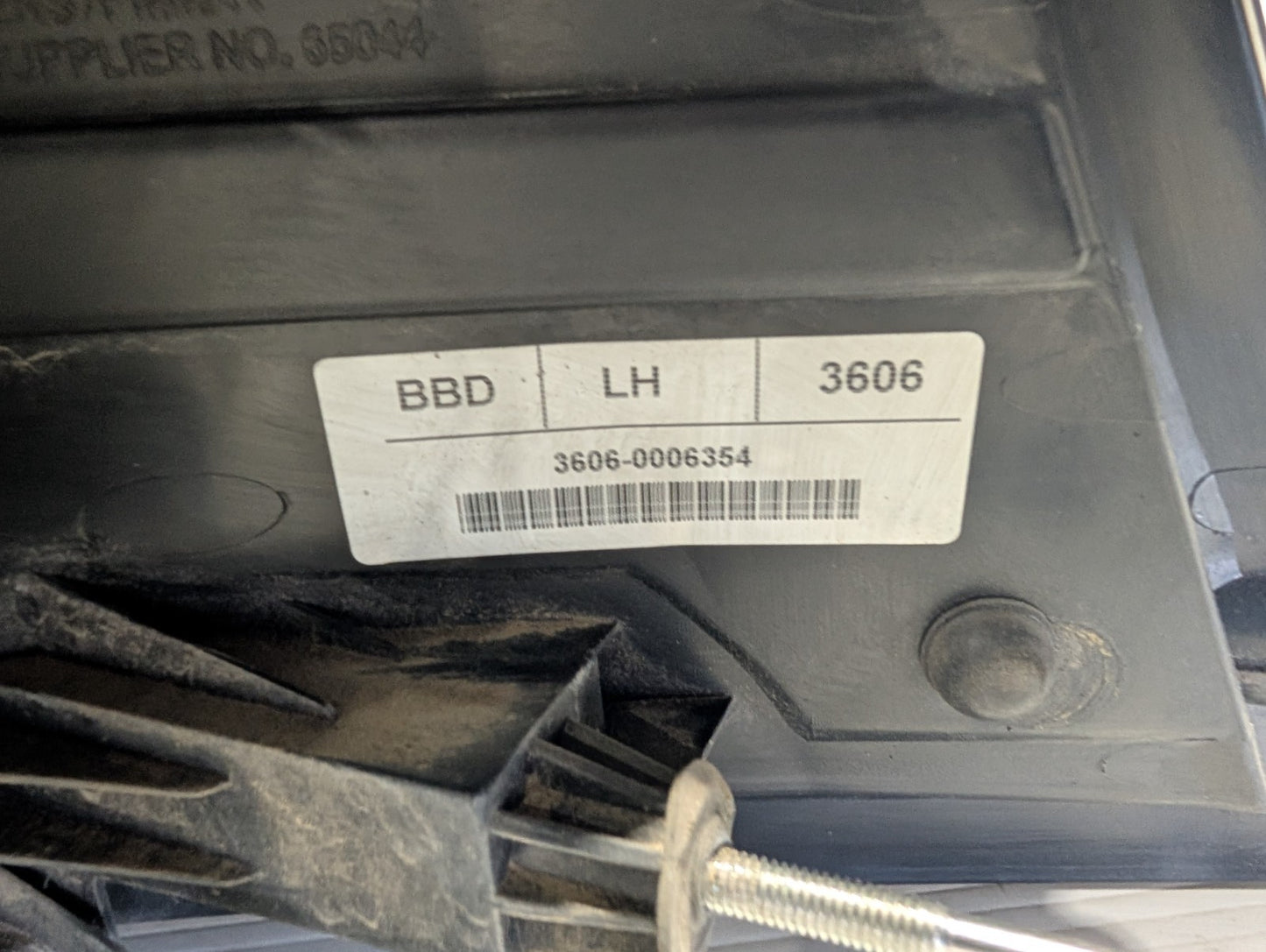 HOLDEN COMMODORE LEFT TAILLIGHT VE, WAGON, 08/06-05/13 06 07 08 09 10 11 12 13