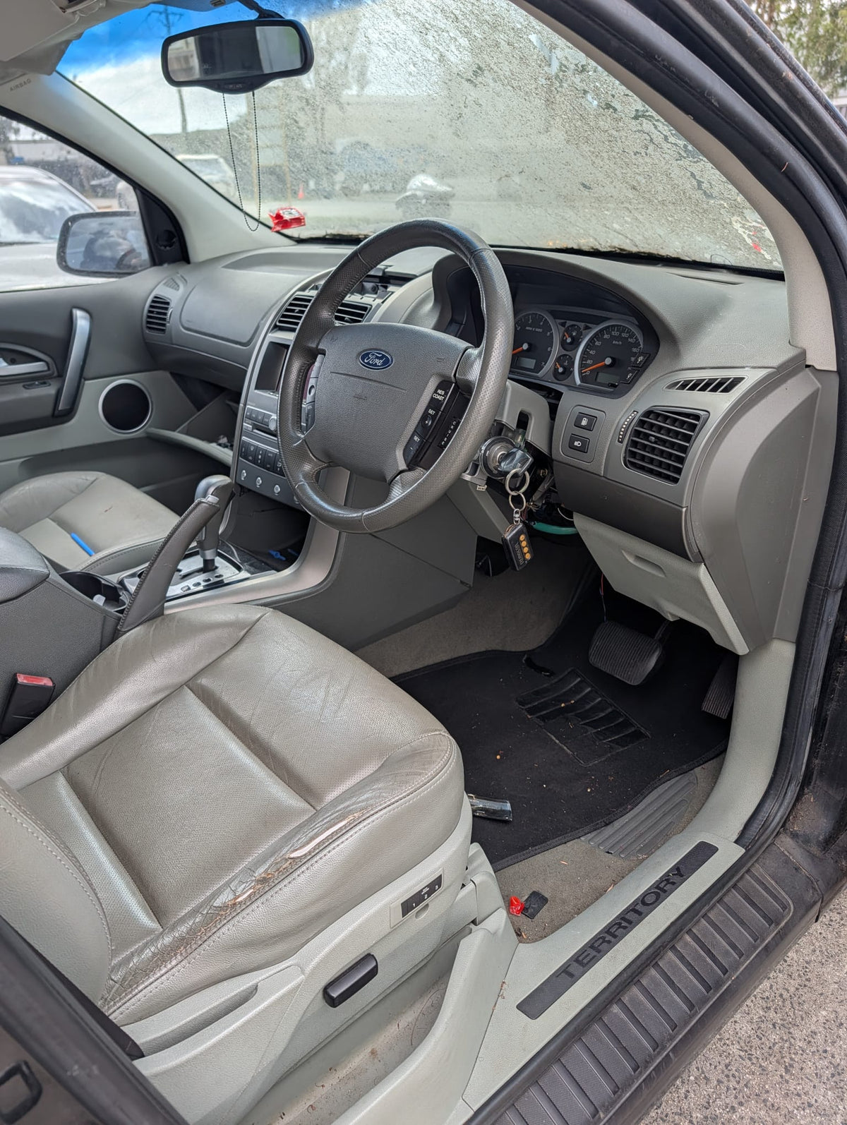 2005 Ford Territory - Wrecking (#239)