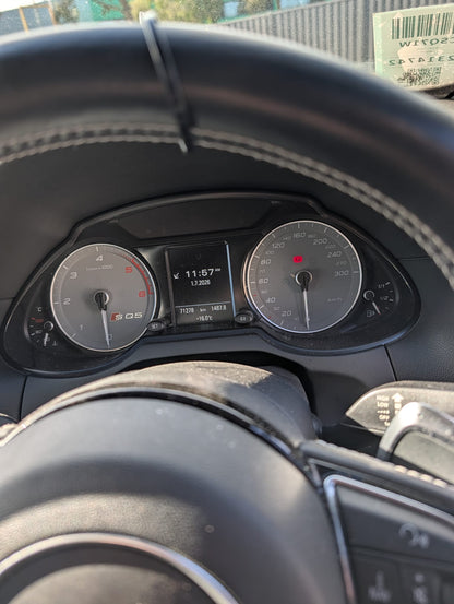 2014 Audi SQ5 3.0 TDI quattro wrecking for parts — photo 9