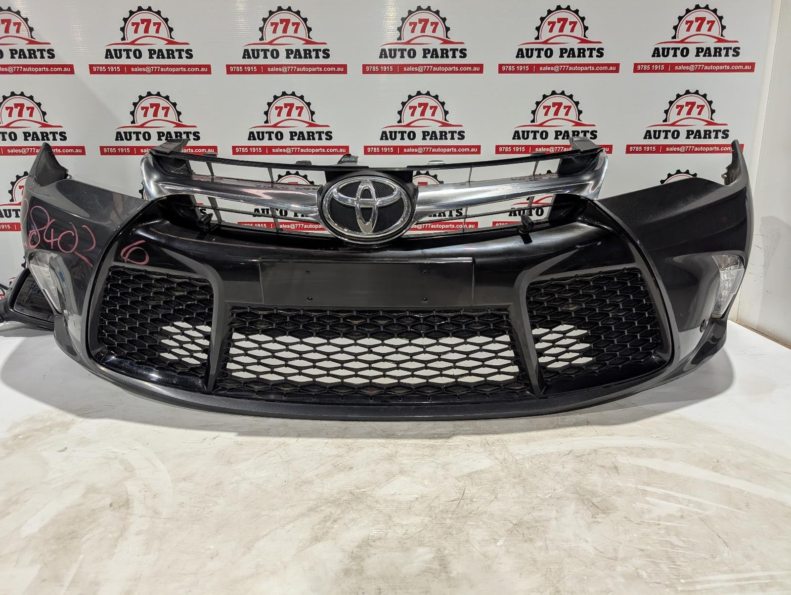 TOYOTA CAMRY FRONT BUMPER ASV50/AVV50, ATARA SL/SX/HYBRID/RZ, W/ PARK SENSOR TYP