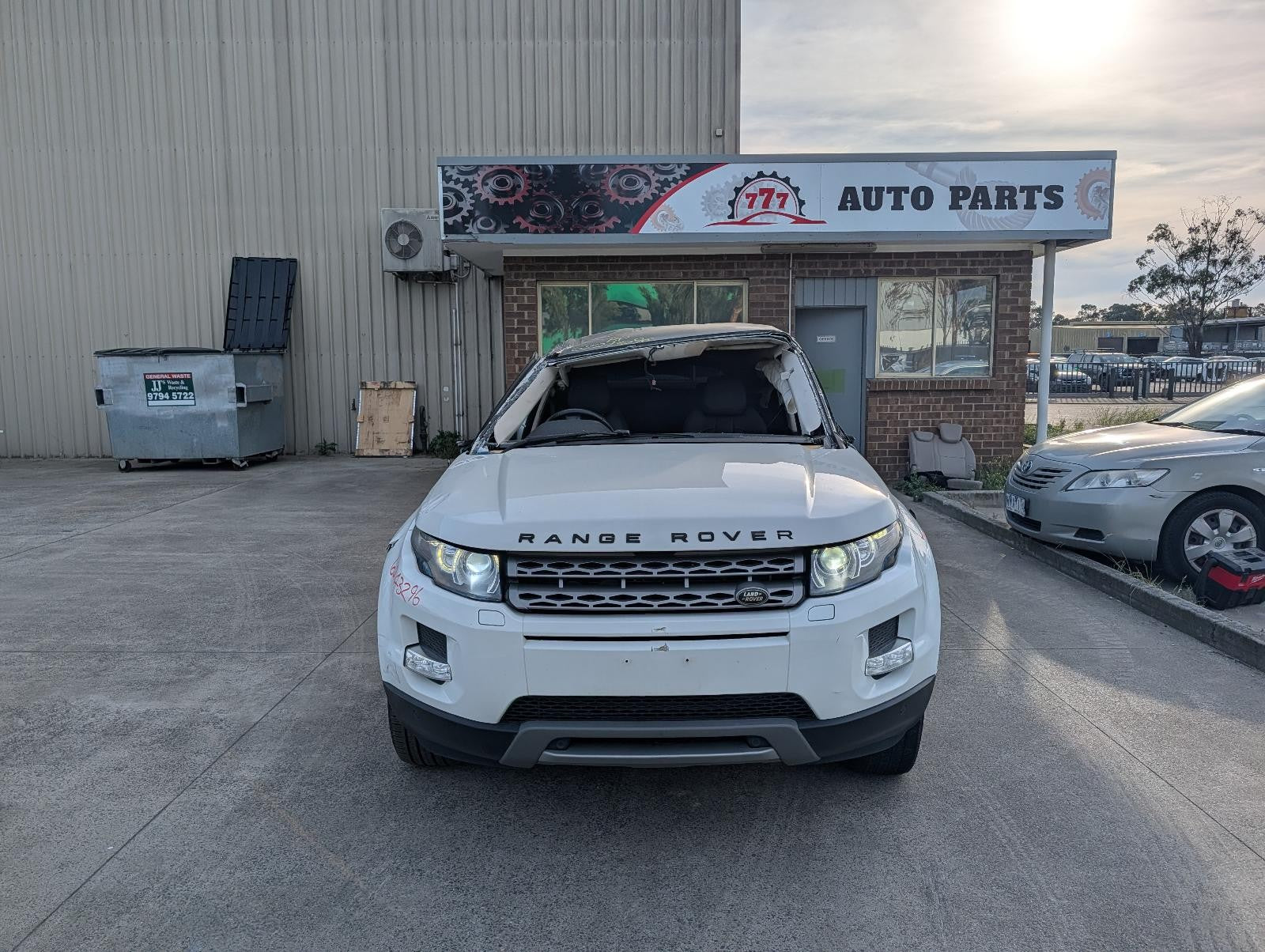 LANDROVER RANGEROVER EVOQUE GRILLE RADIATOR GRILLE, L538, PURE/PURE TECH, ATLAS/