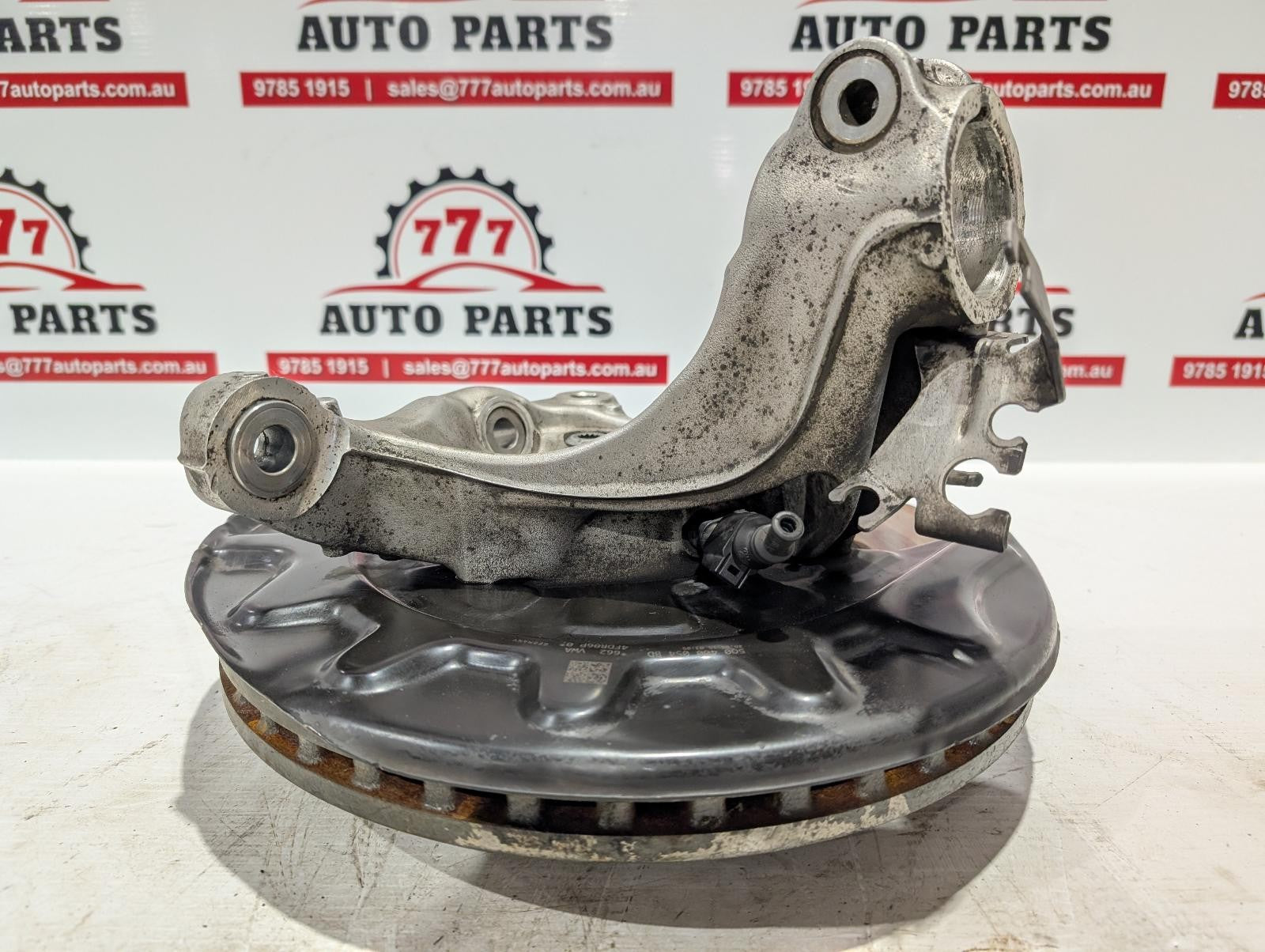 AUDI A3/S3 RIGHT FRONT HUB ASSEMBLY 8V, 1.8/2.0, PETROL, 03/13-10/20