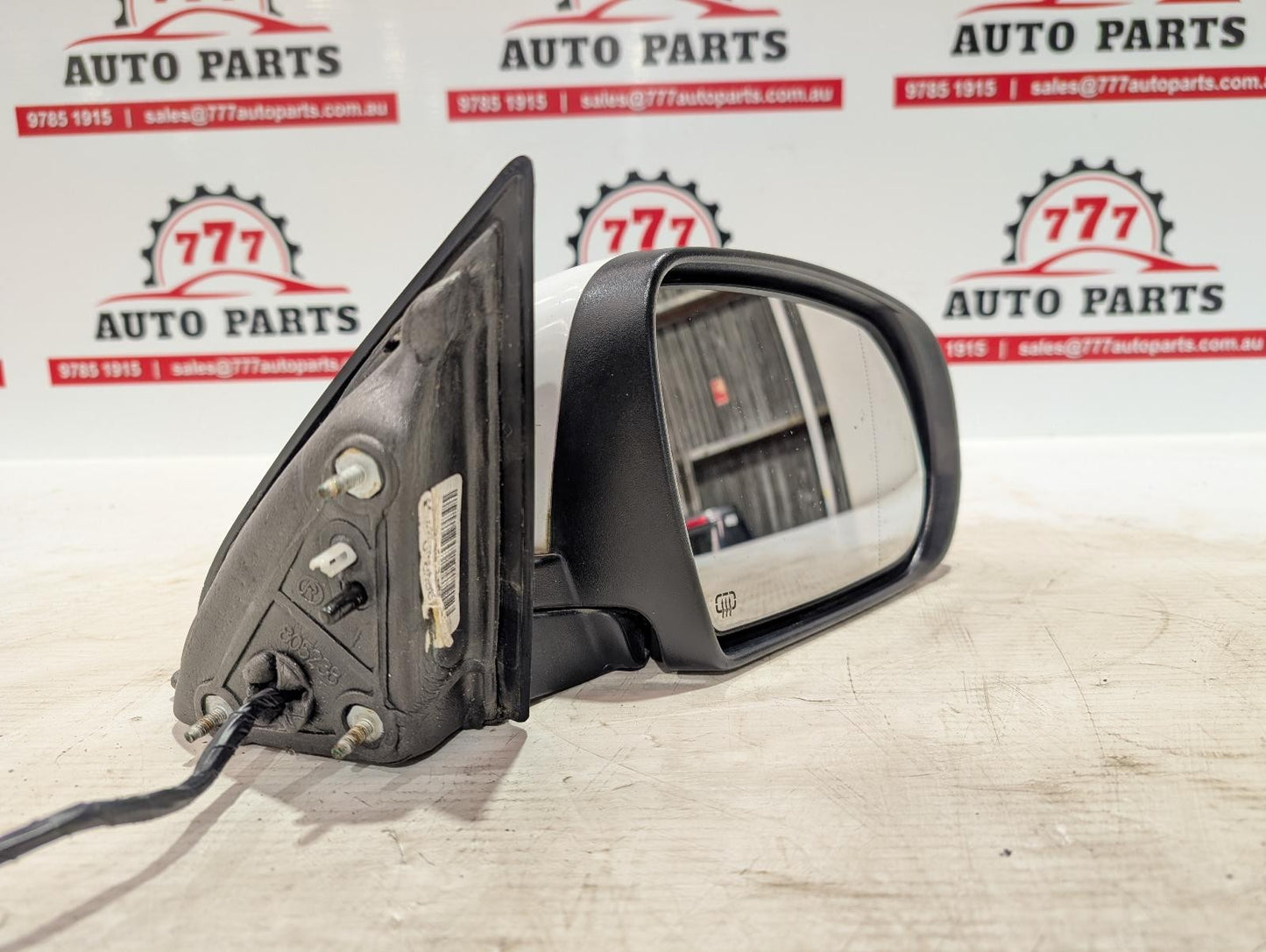 JEEP CHEROKEE RIGHT DOOR MIRROR KL, POWER FOLD, COLOUR CODED, NON BLIND SPOT TYP