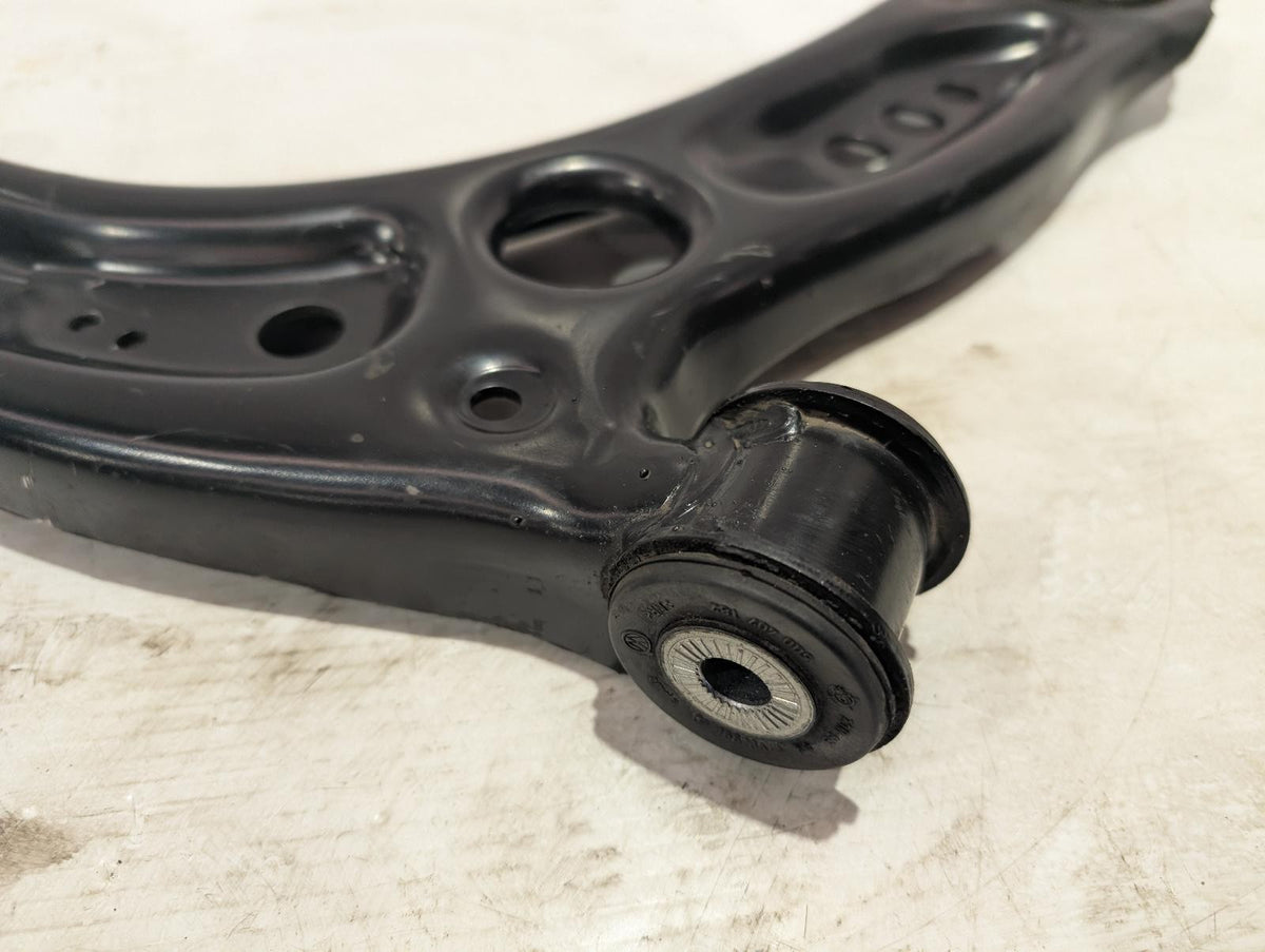 AUDI A3 RIGHT FRONT LOWER CONTROL ARM 8V, A3/S3, SEDAN/HATCH/CABRIO, 03/13-10/20