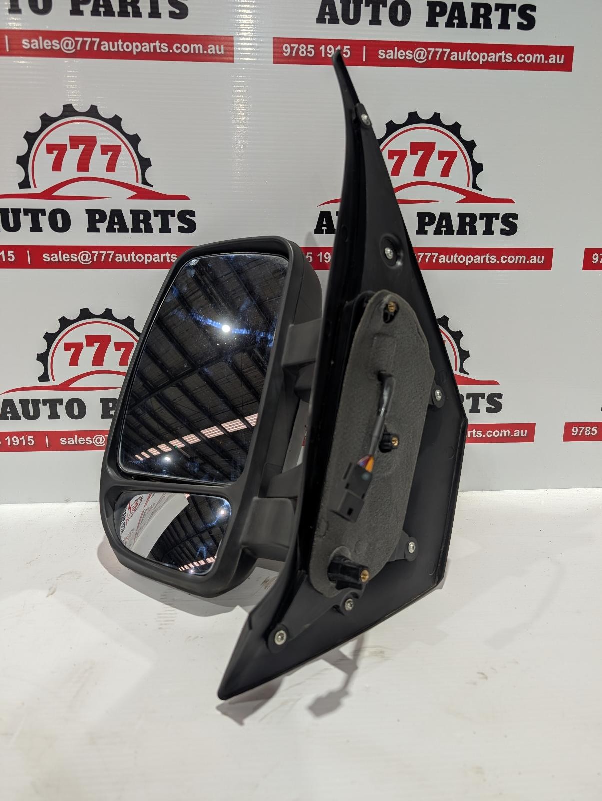 RENAULT MASTER LEFT DOOR MIRROR X62, W/ POWER FOLD, NON BLIND SPOT TYPE, 09/11-