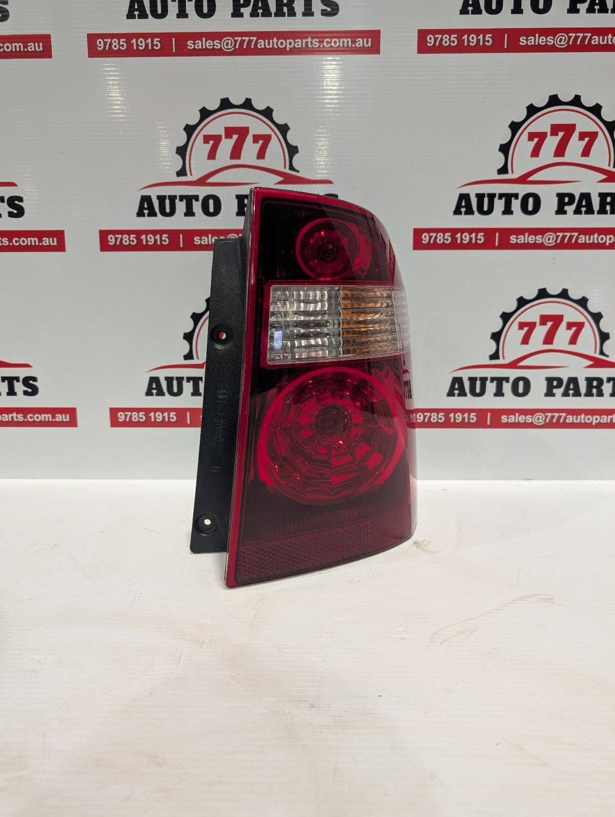 FORD TERRITORY RIGHT TAILLIGHT SY MKII, 05/09-04/11 09 10 11