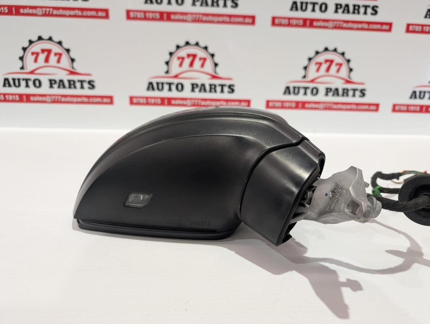 VOLKSWAGEN TIGUAN RIGHT DOOR MIRROR 5NA, POWER FOLD, W/ MEMORY &amp; NON CAMERA