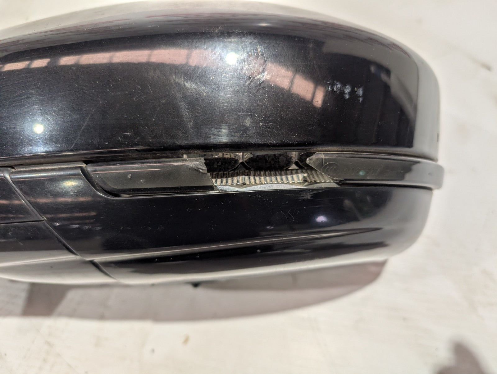 DISCOVERY SPORT LEFT DOOR MIRROR, NON WATER WADING, NON MEMORY, FLASHER BROKEN