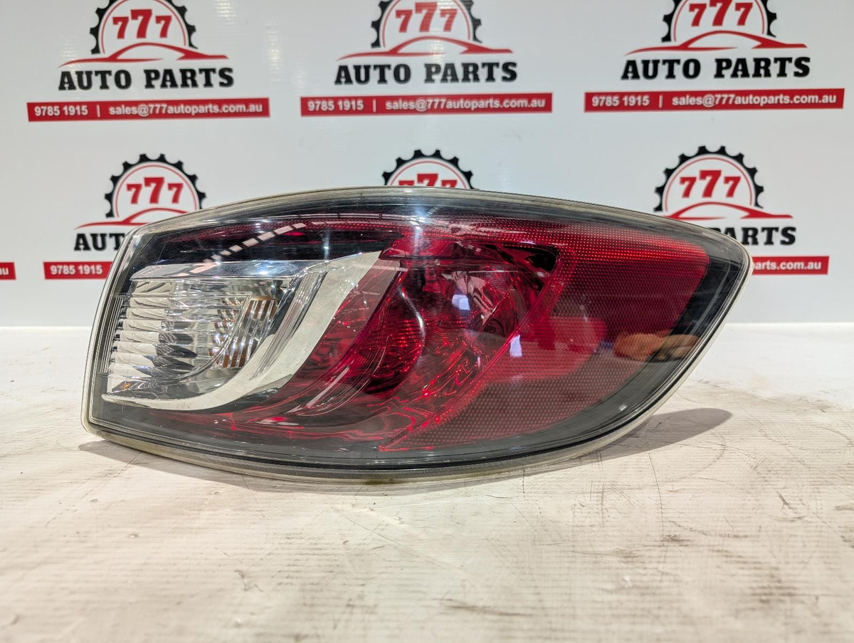 MAZDA 3 RIGHT TAILLIGHT BL, SEDAN, STANDARD TYPE, 04/09-10/13 09 10 11 12 13