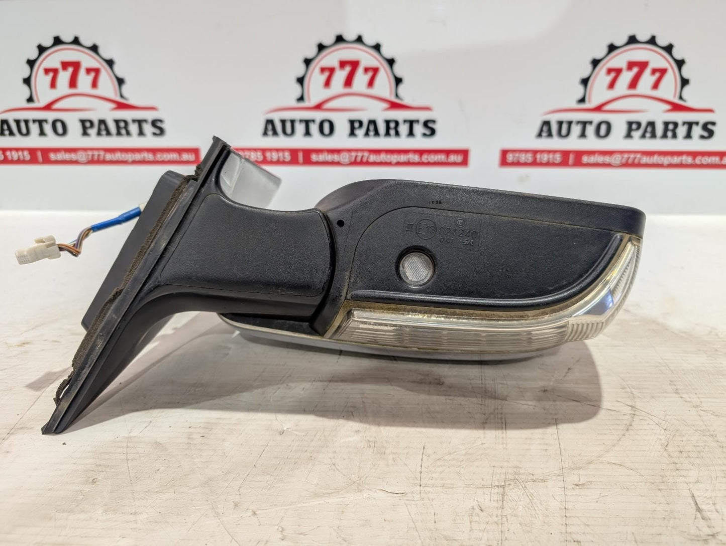 MITSUBISHI PAJERO RIGHT DOOR MIRROR NS-NX, W/ POWER FOLD, FLASHER, CHROME, 06-21