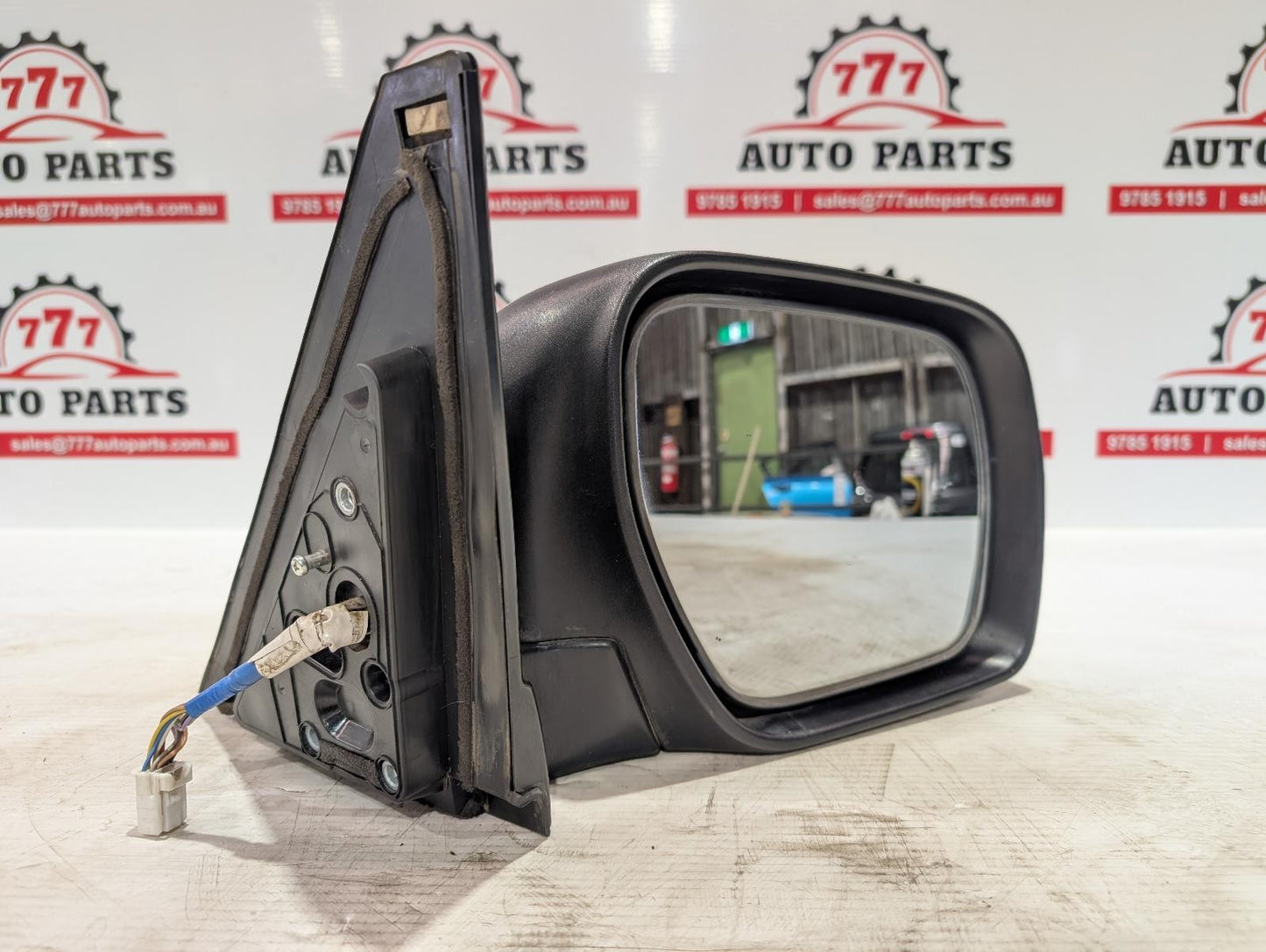 MITSUBISHI PAJERO RIGHT DOOR MIRROR NS-NX, W/ POWER FOLD, FLASHER, CHROME, 06-21