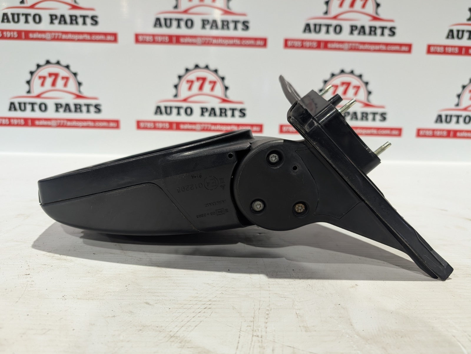 MITSUBISHI TRITON LEFT DOOR MIRROR ML-MN, MANUAL, BLACK, 07/06-04/15