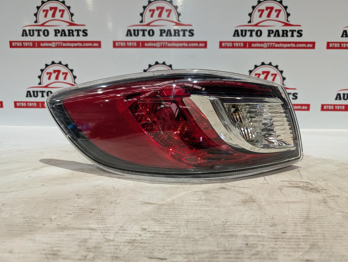 MAZDA 3 LEFT TAILLIGHT BL, SEDAN, STANDARD TYPE, 04/09-10/13