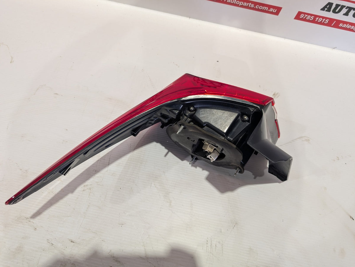 SUBARU LIBERTY RIGHT TAILLIGHT 6TH GEN, SEDAN, 08/14-04/21 14 15 16 17 18 19 20