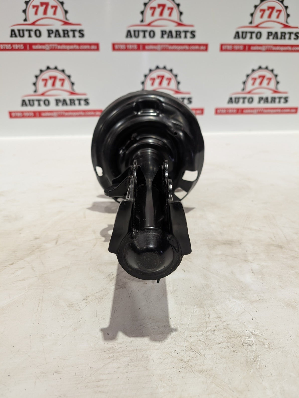 TOYOTA CAMRY LEFT FRONT STRUT XV70, NON HYBRID TYPE, 09/17-05/24 17 18 19 20 21