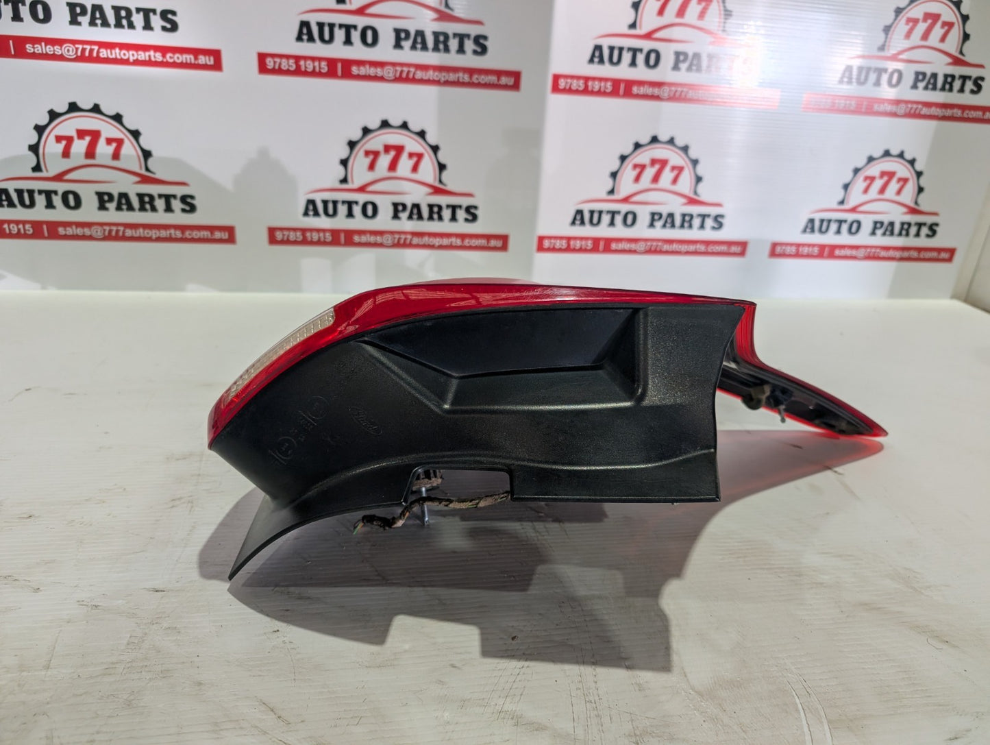 FORD FOCUS LEFT TAILLIGHT LW, HATCH, STANDARD TYPE, 05/11-08/15