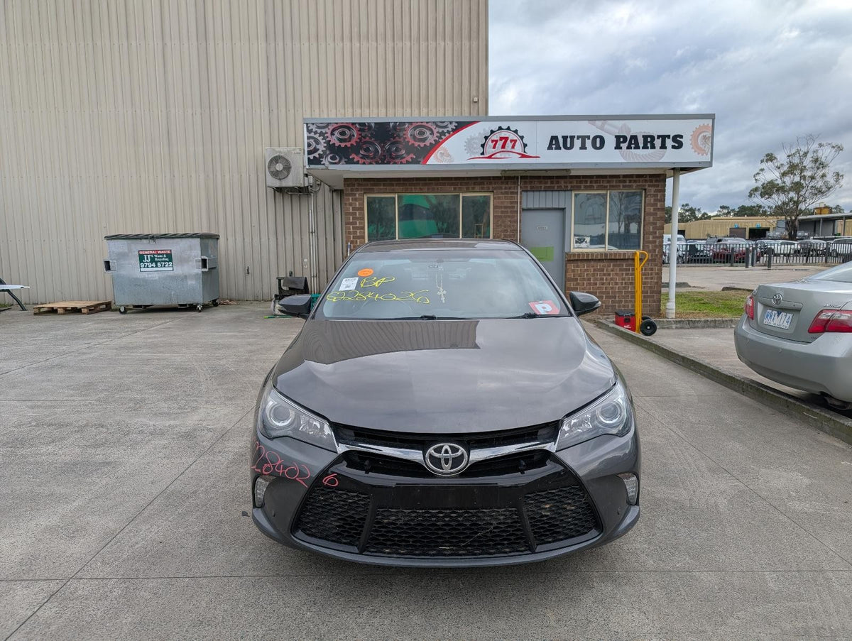 TOYOTA CAMRY FRONT BUMPER ASV50/AVV50, ATARA SL/SX/HYBRID/RZ, W/ PARK SENSOR TYP