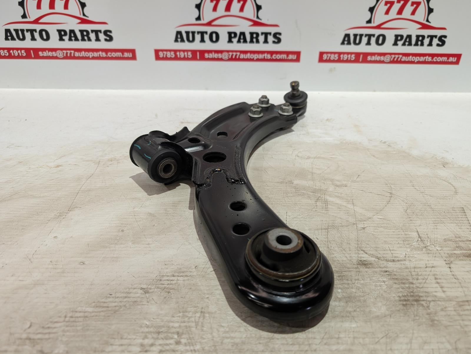 MG ZS RIGHT FRONT LOWER CONTROL ARM AZS1, 09/17-06/25