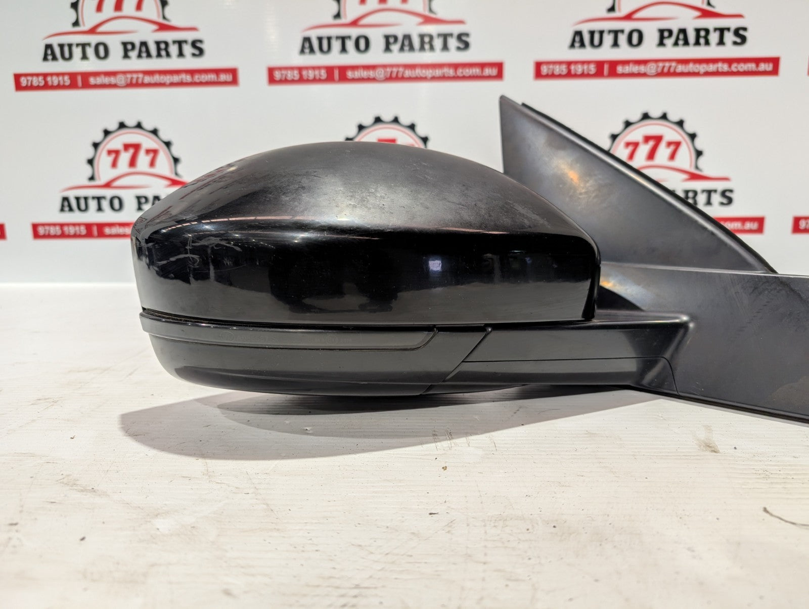 LANDROVER DISCOVERY SPORT RIGHT DOOR MIRROR L550, NON WATER WADING, NON MEMORY,