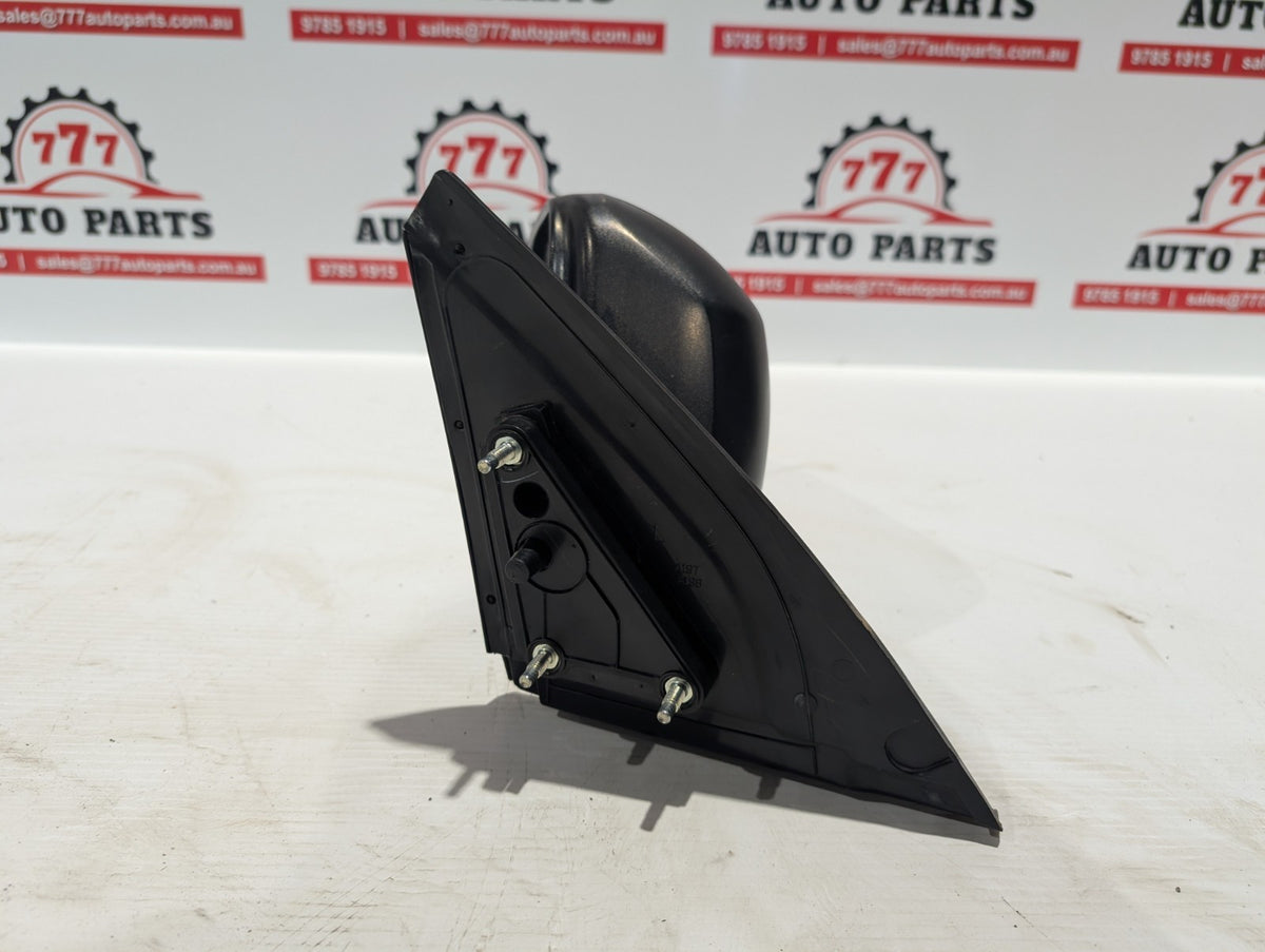 MITSUBISHI TRITON LEFT DOOR MIRROR ML-MN, MANUAL, BLACK, 07/06-04/15