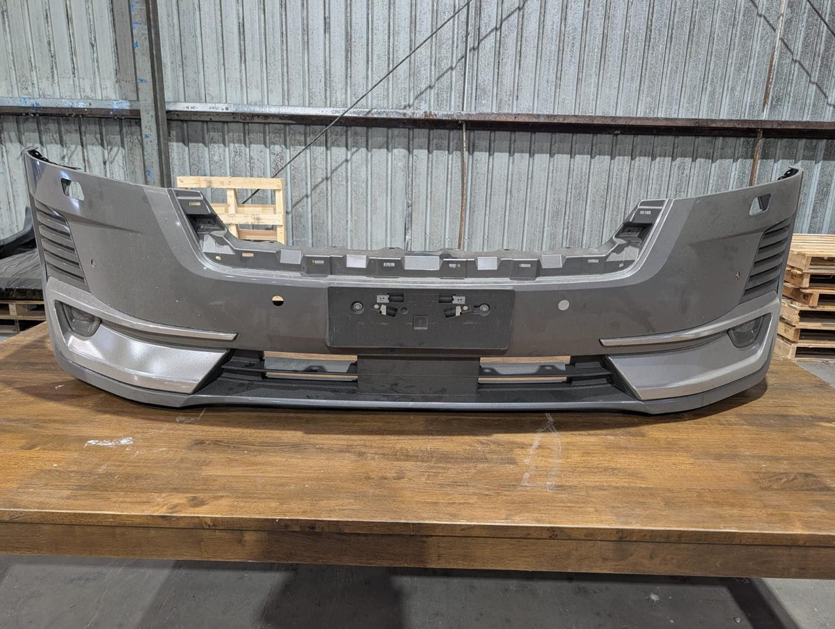NISSAN PATROL FRONT BUMPER Y62, BUMPER BAR, W/ PARK SENSOR &amp; H/LAMP WASHER T
