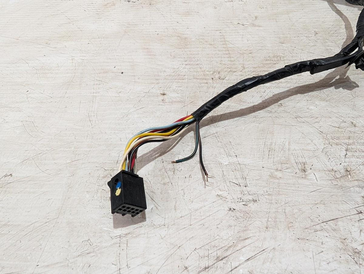 JEEP CHEROKEE RIGHT DOOR MIRROR KL, POWER FOLD, COLOUR CODED, NON BLIND SPOT TYP