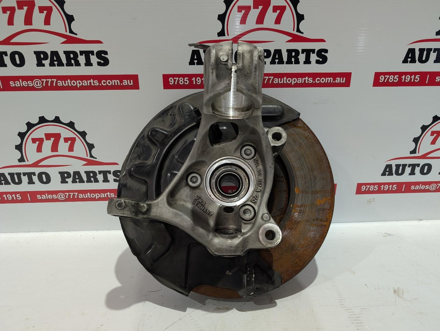 AUDI A3/S3 LEFT FRONT HUB ASSEMBLY 8V, 1.8/2.0, PETROL, 03/13-10/20