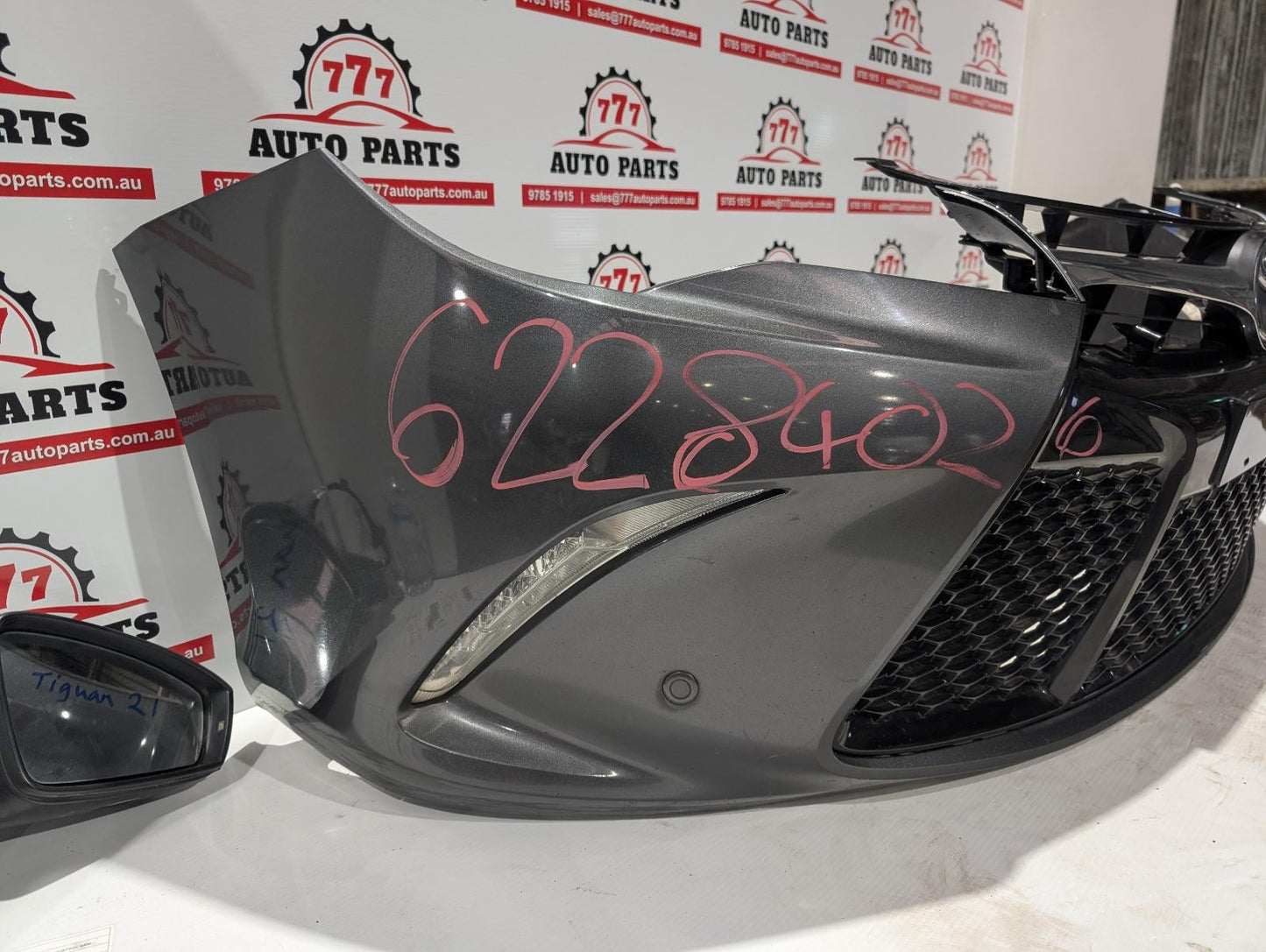 TOYOTA CAMRY FRONT BUMPER ASV50/AVV50, ATARA SL/SX/HYBRID/RZ, W/ PARK SENSOR TYP