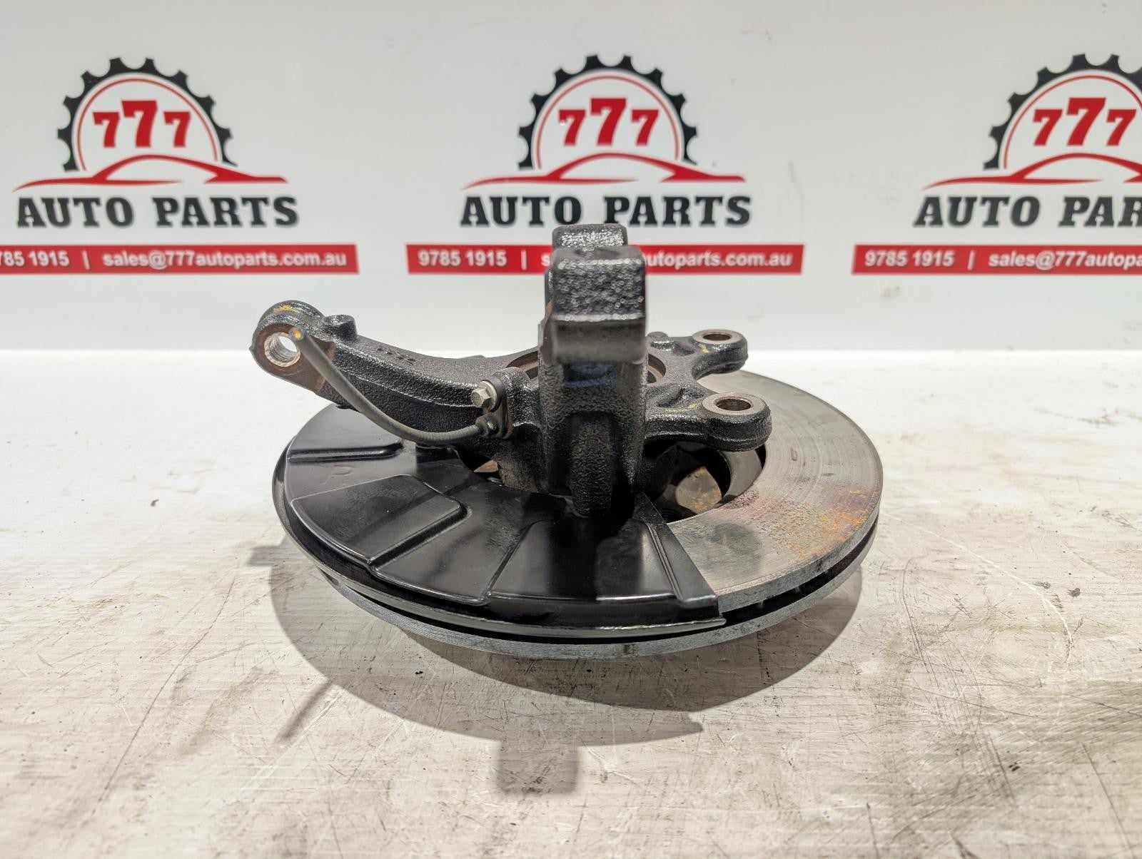 MG ZS RIGHT FRONT HUB ASSEMBLY AZS1, 09/17-06/25