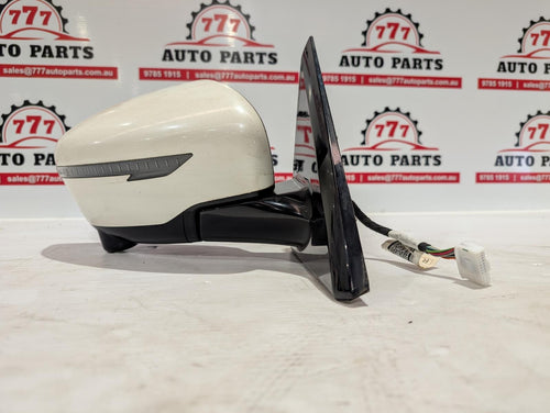 NISSAN PATHFINDER RIGHT DOOR MIRROR R52, ST-L, HEATED, NON MEMORY TYPE, W/ CAMER
