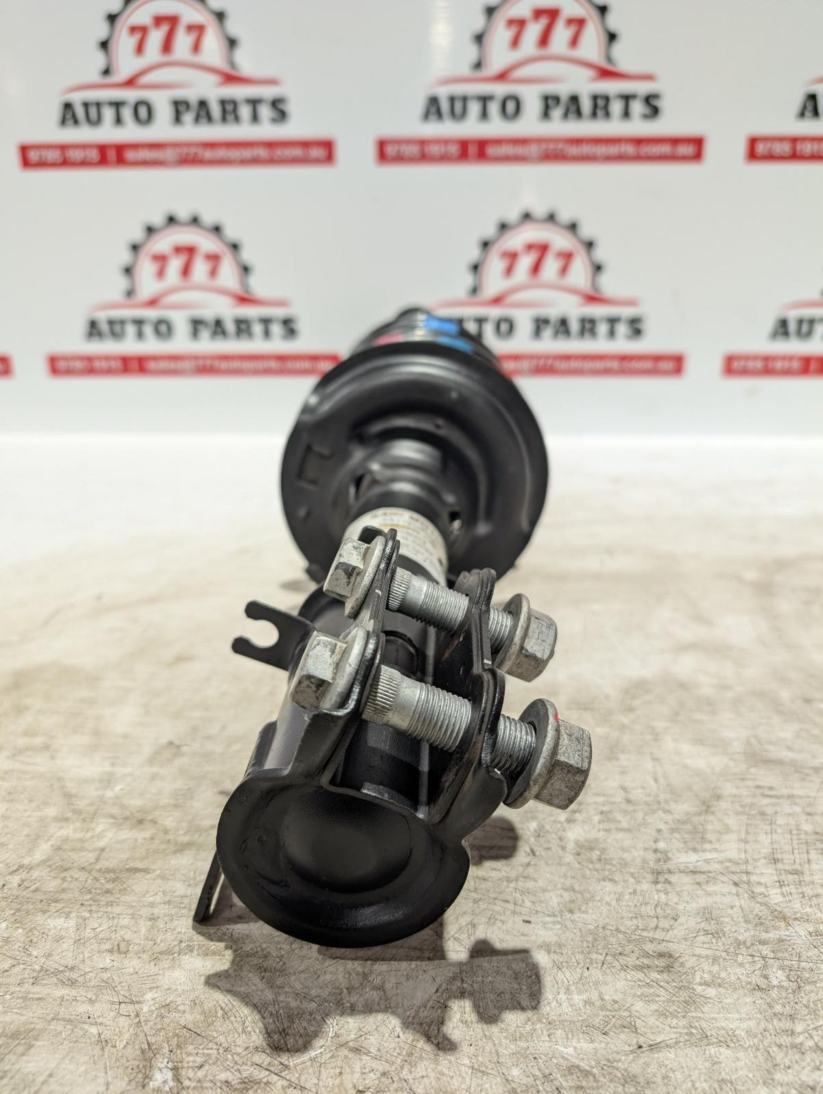 MG ZS RIGHT FRONT STRUT AZS1, 09/17-06/25