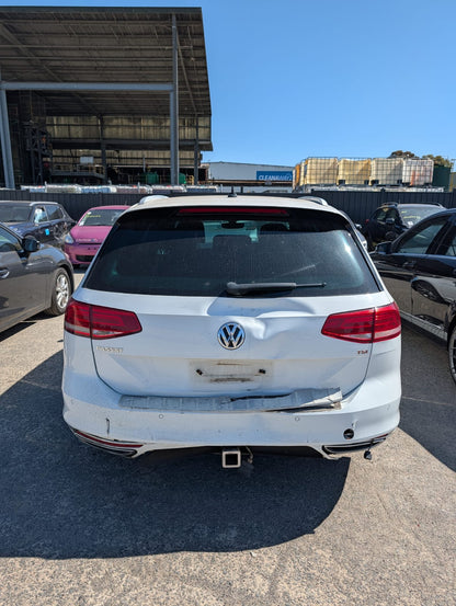 2017 Volkswagen Passat R