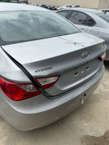 2012 Hyundai i45