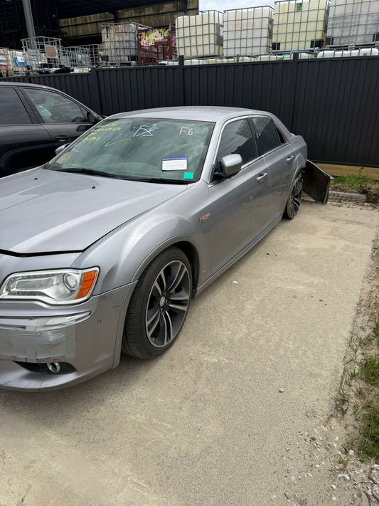 2014 Chrysler 300 SRT8