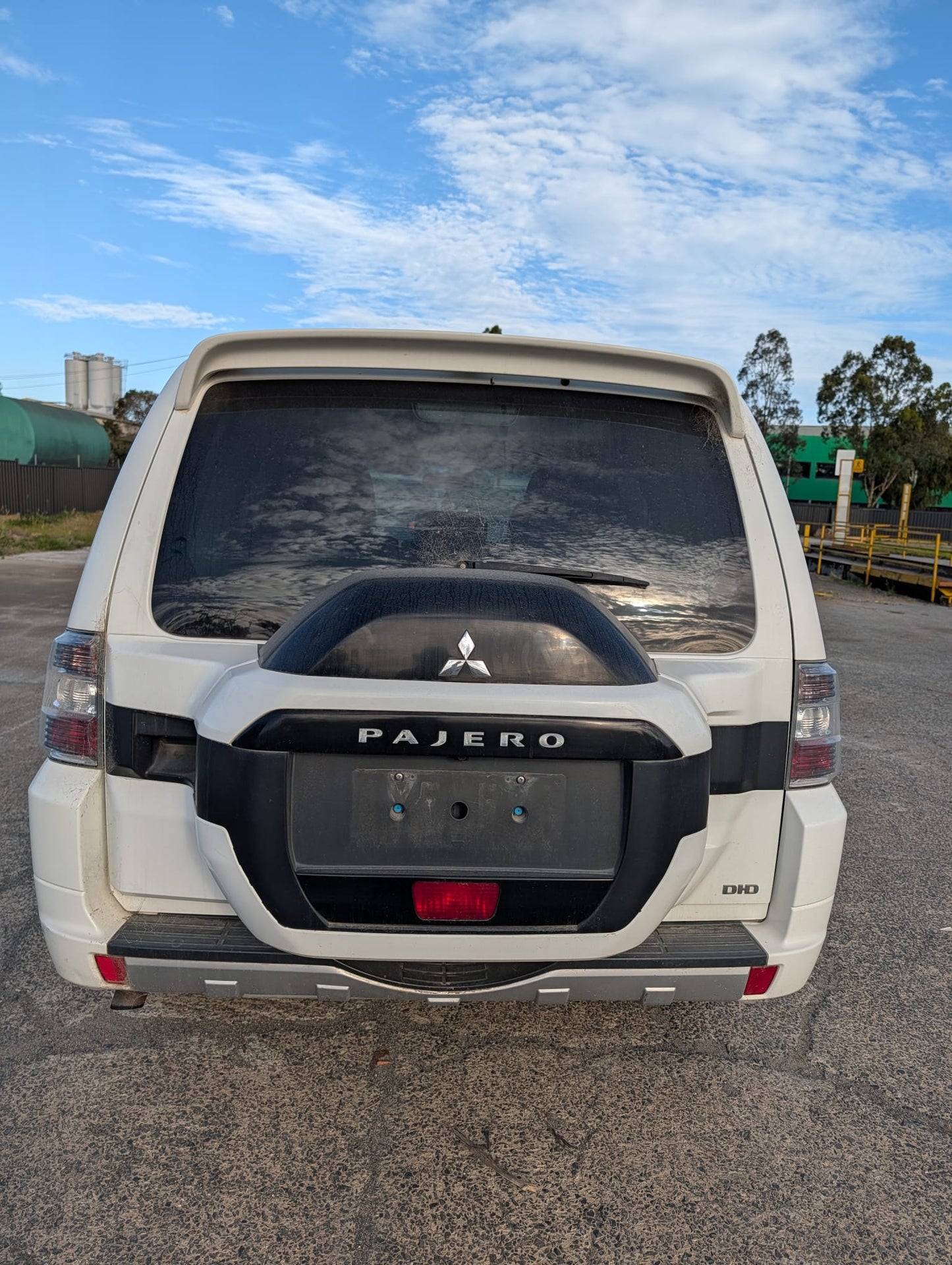 2017 Mitsubishi Pajero 3.2