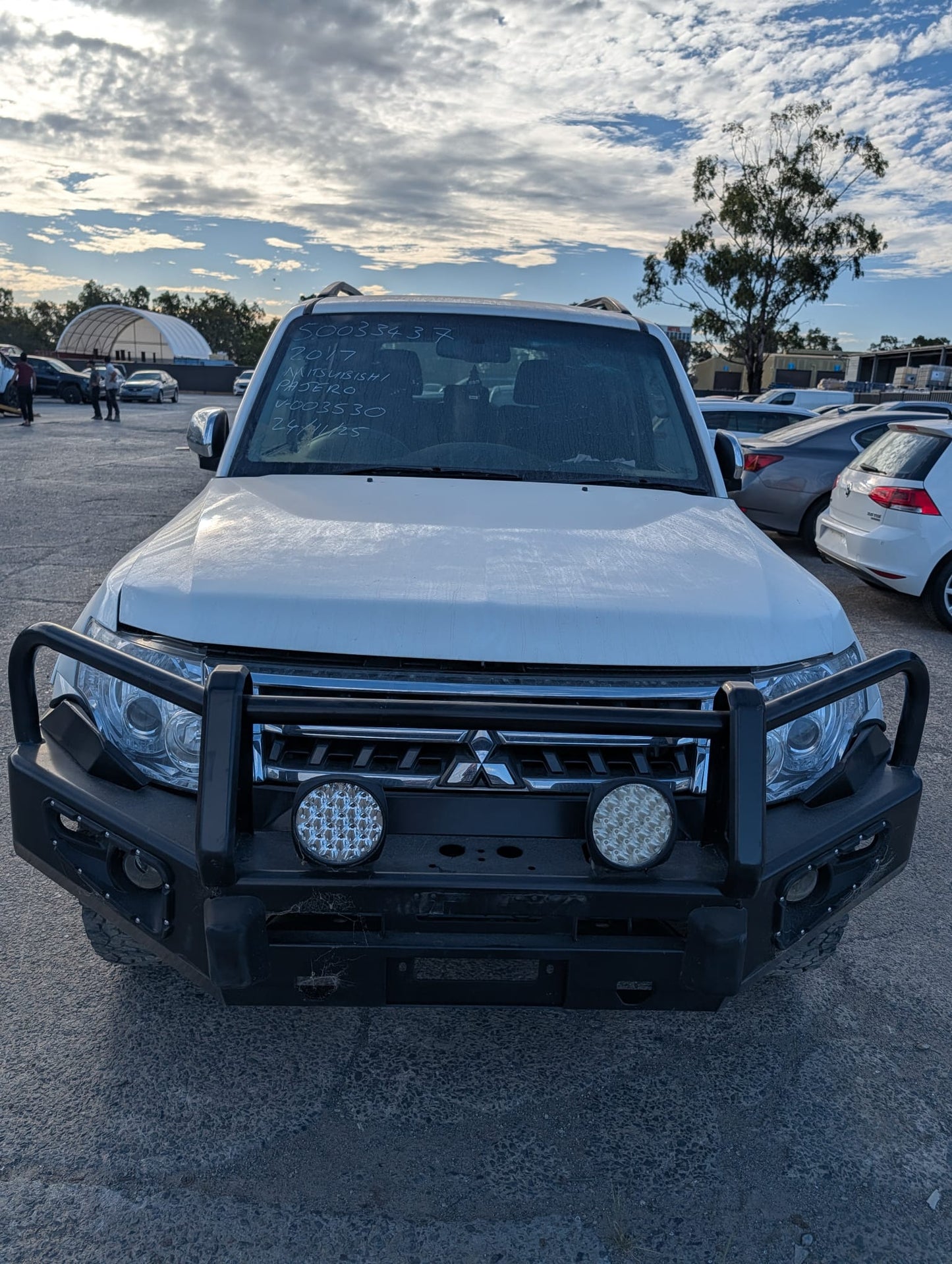 2017 Mitsubishi Pajero 3.2