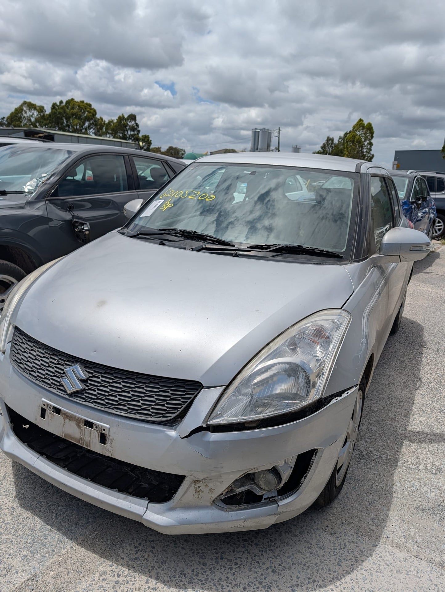 2014 Suzuki Swift FZ 14 GL Navigator Hatchback