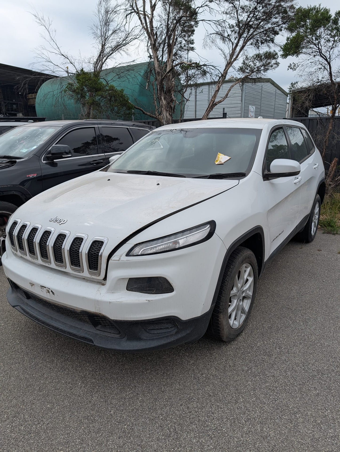 2017 Jeep Cherokee KL Sport