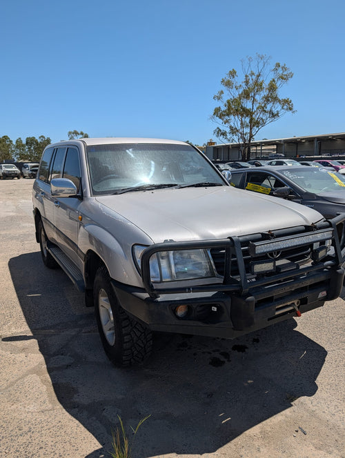 2002 Toyota LandCruiser 100