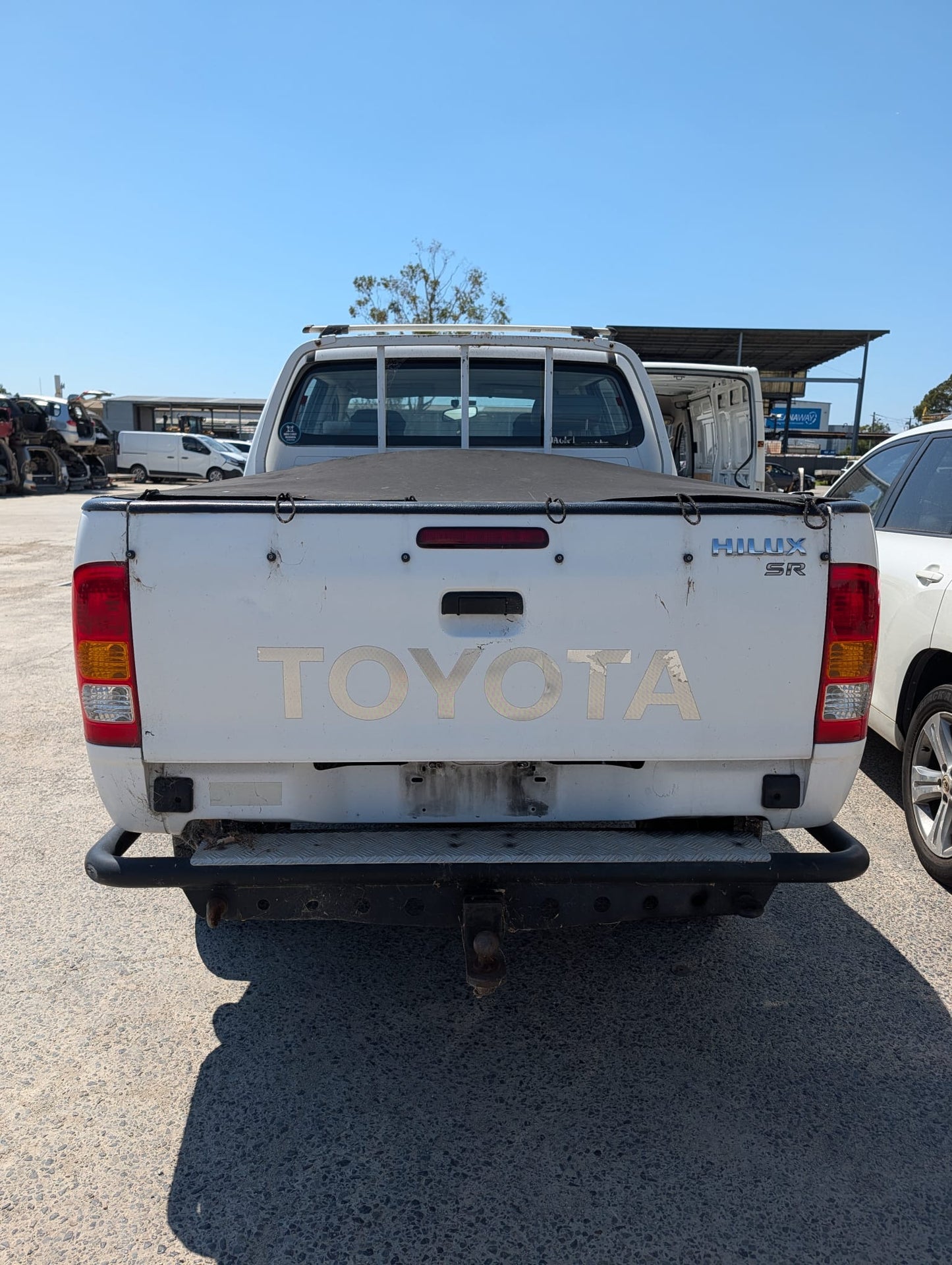 2005 Toyota Hilux