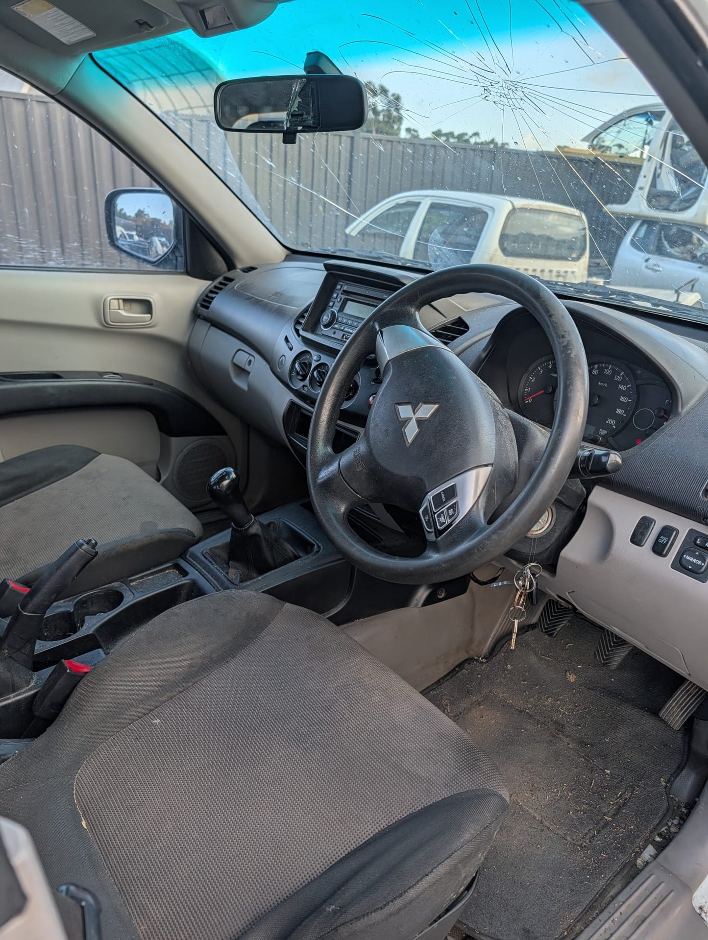 2012 Mitsubishi Triton