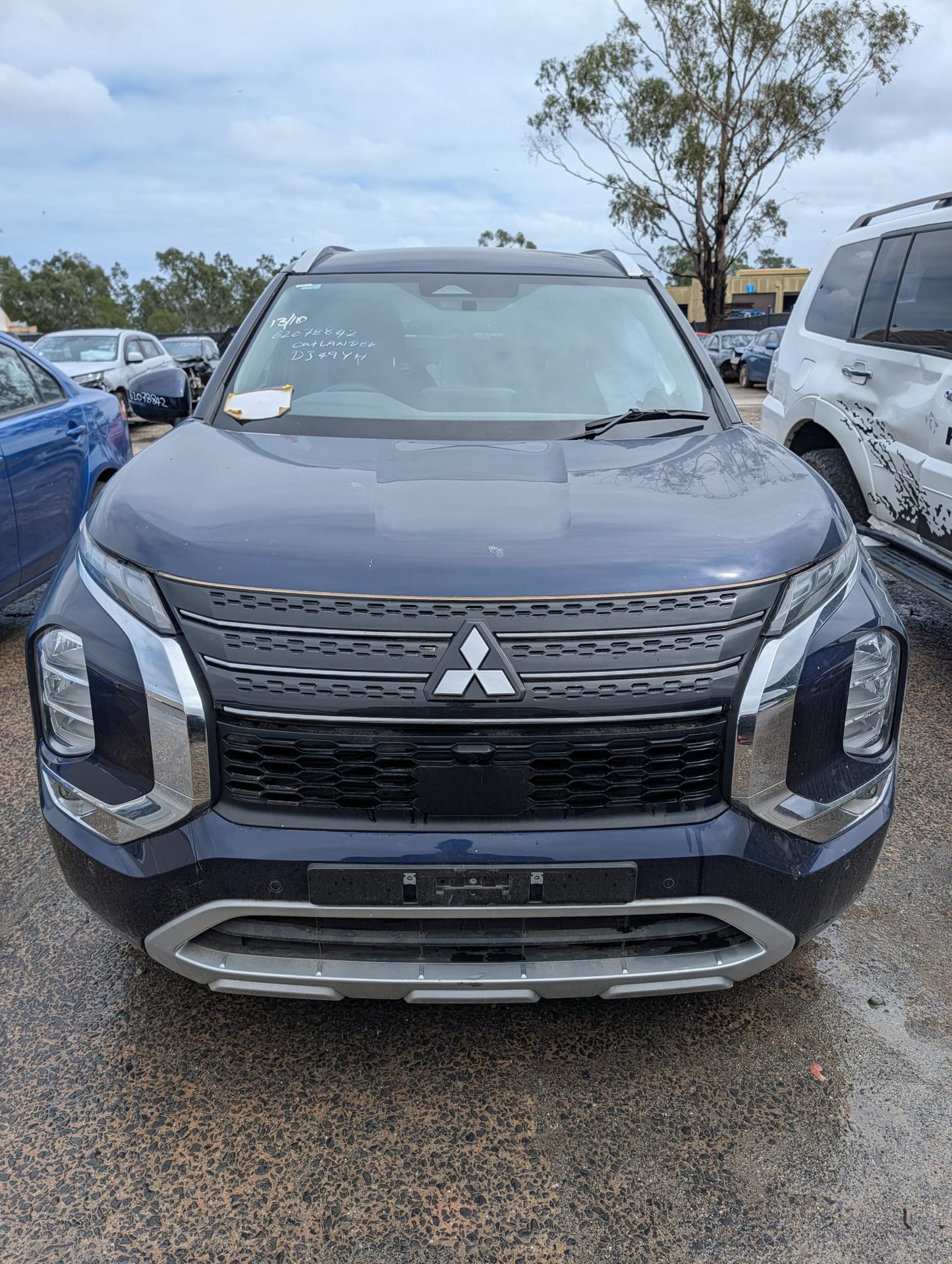 2024 Mitsubishi Outlander ZM LS