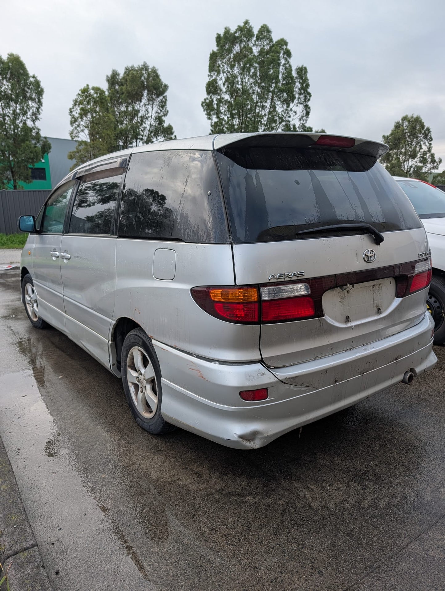 2002 Toyota Estima