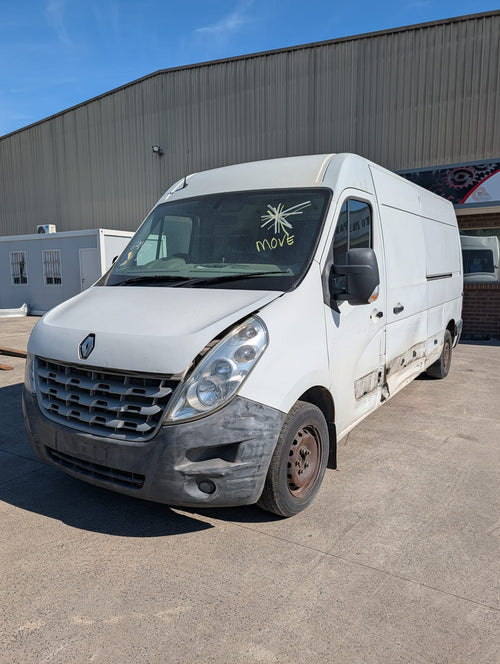 2013 Renault Master