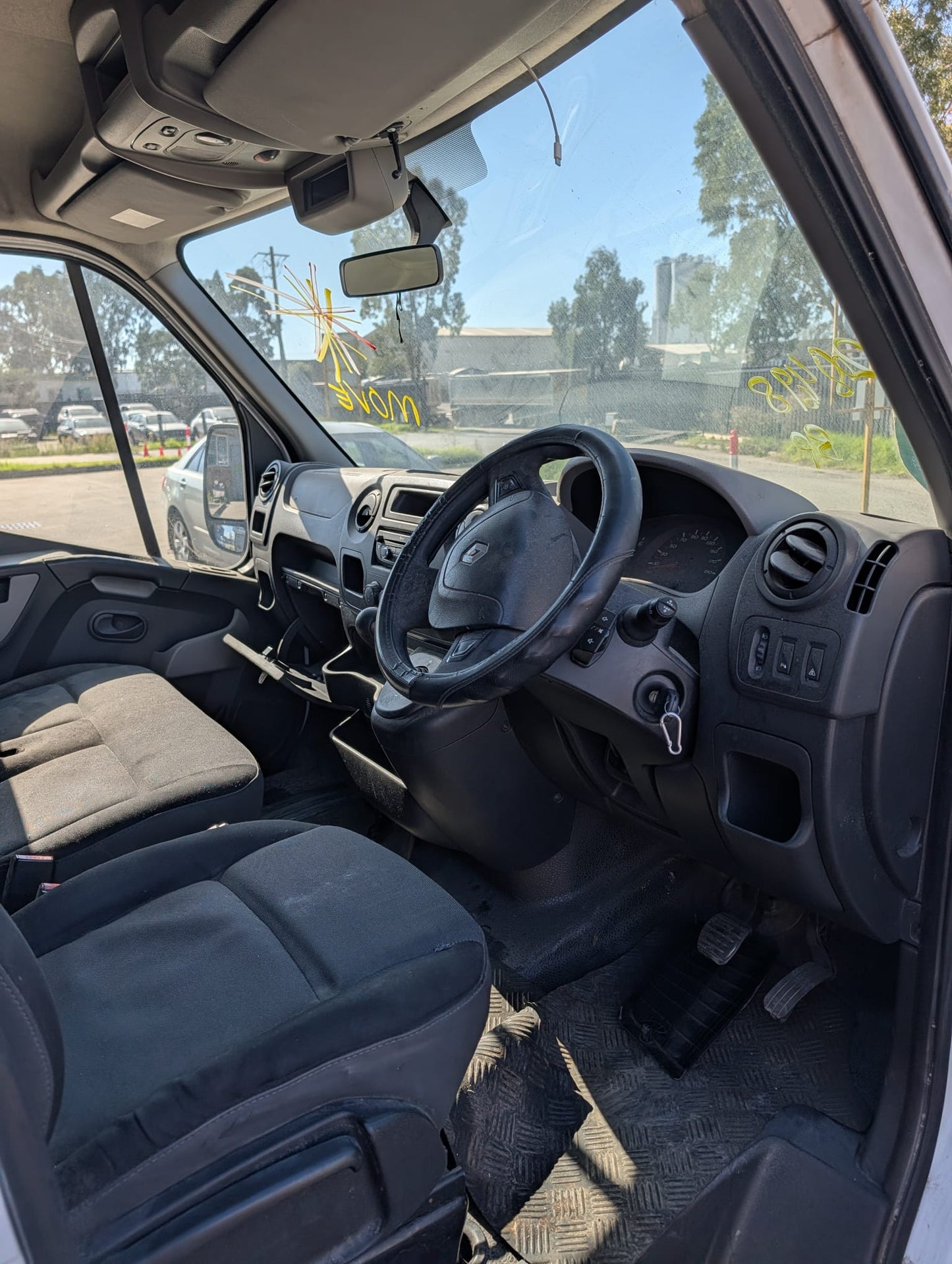 2013 Renault Master