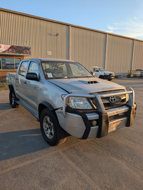 2006 Hilux SR Dual Cab