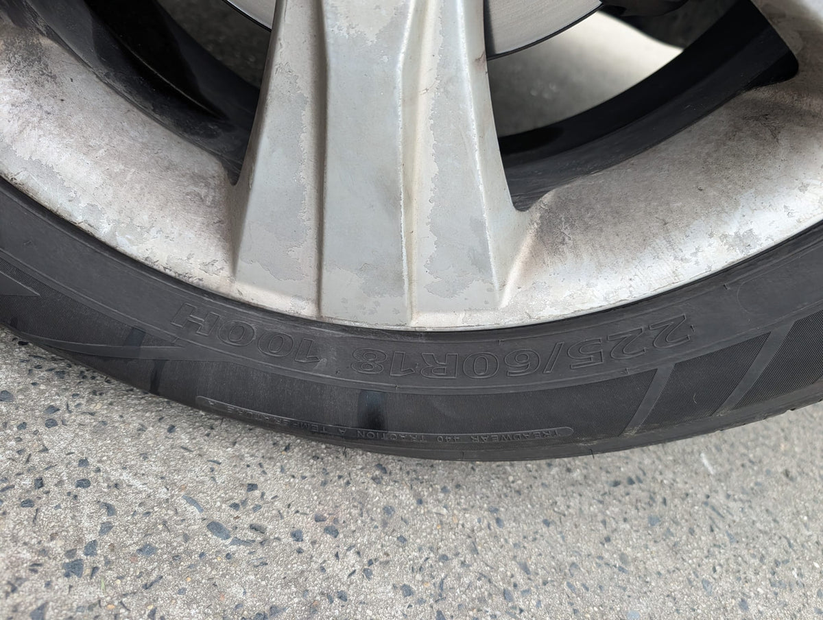 2011 Holden Captiva - Wrecking (#178)