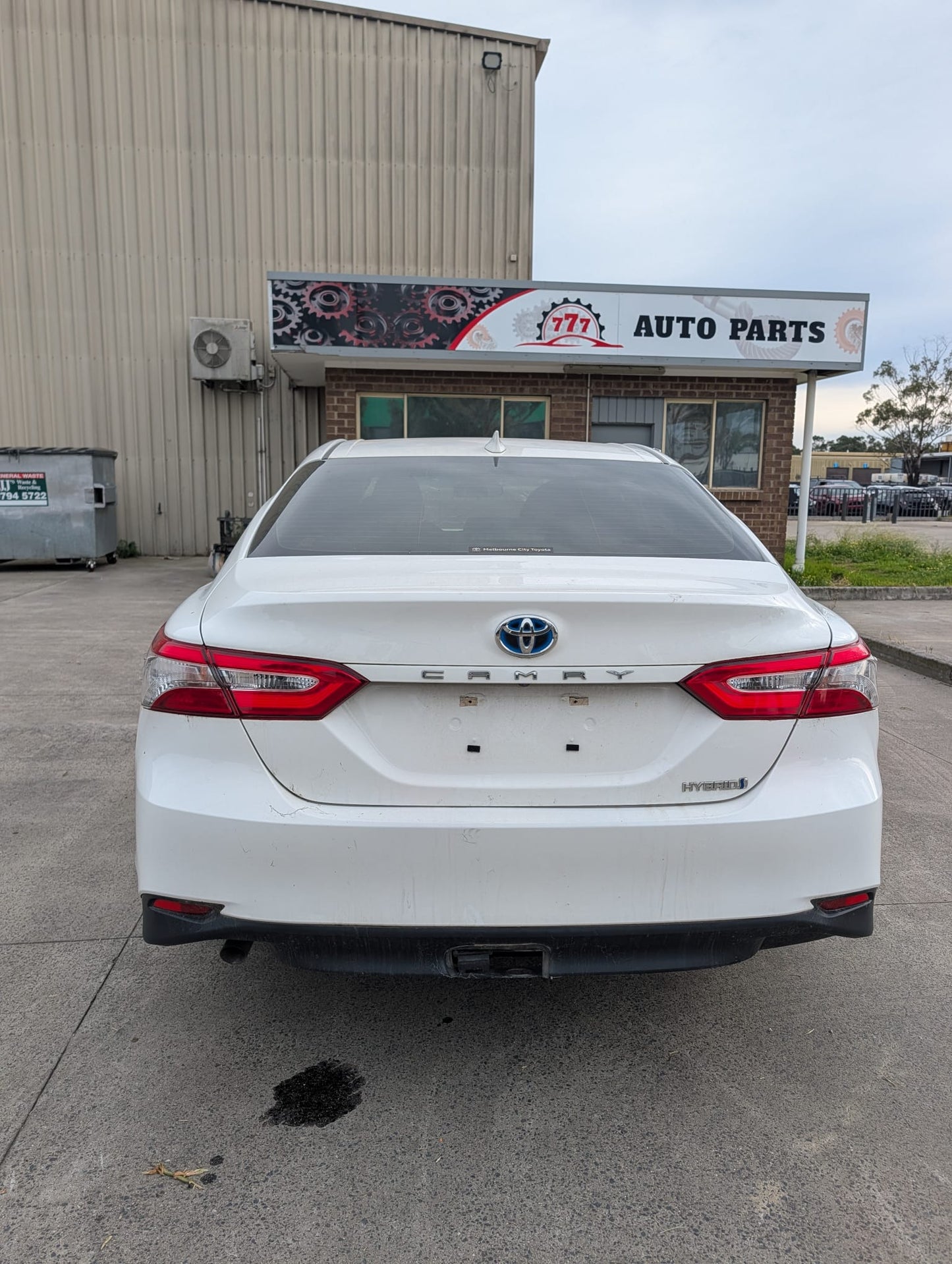 2022 Toyota Camry AXVH70R Hybrid