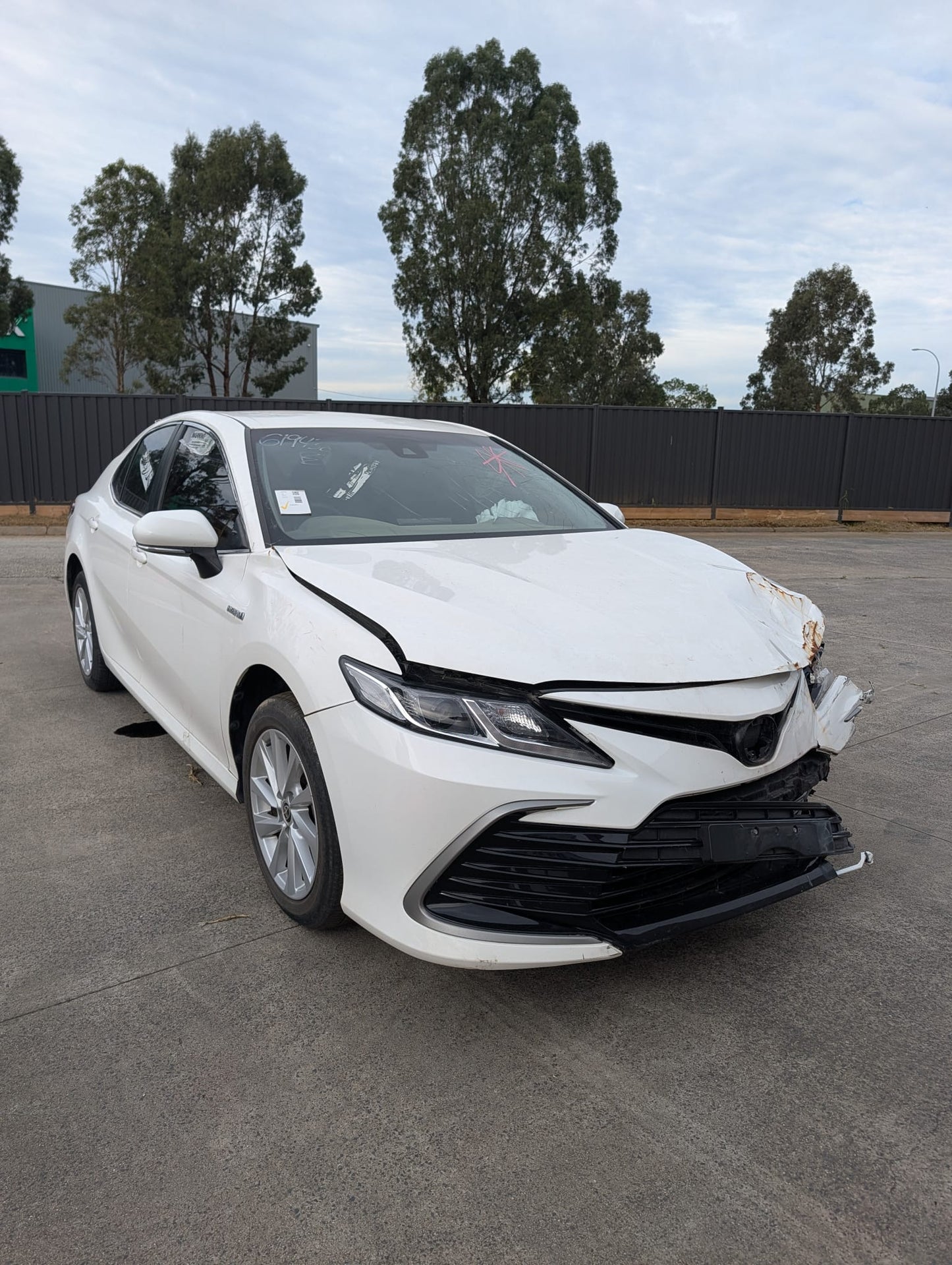 2022 Toyota Camry AXVH70R Hybrid