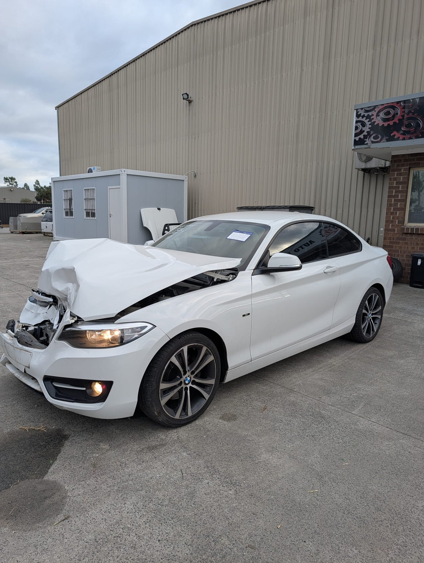 2015 BMW 2 Series Coupe 220i Sport Line